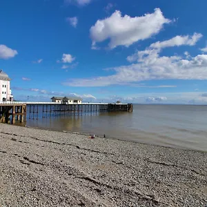 Luxury 1br Seafront Apartment